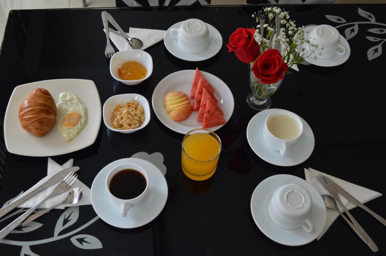 Hotel Lottus 基多 外观 照片