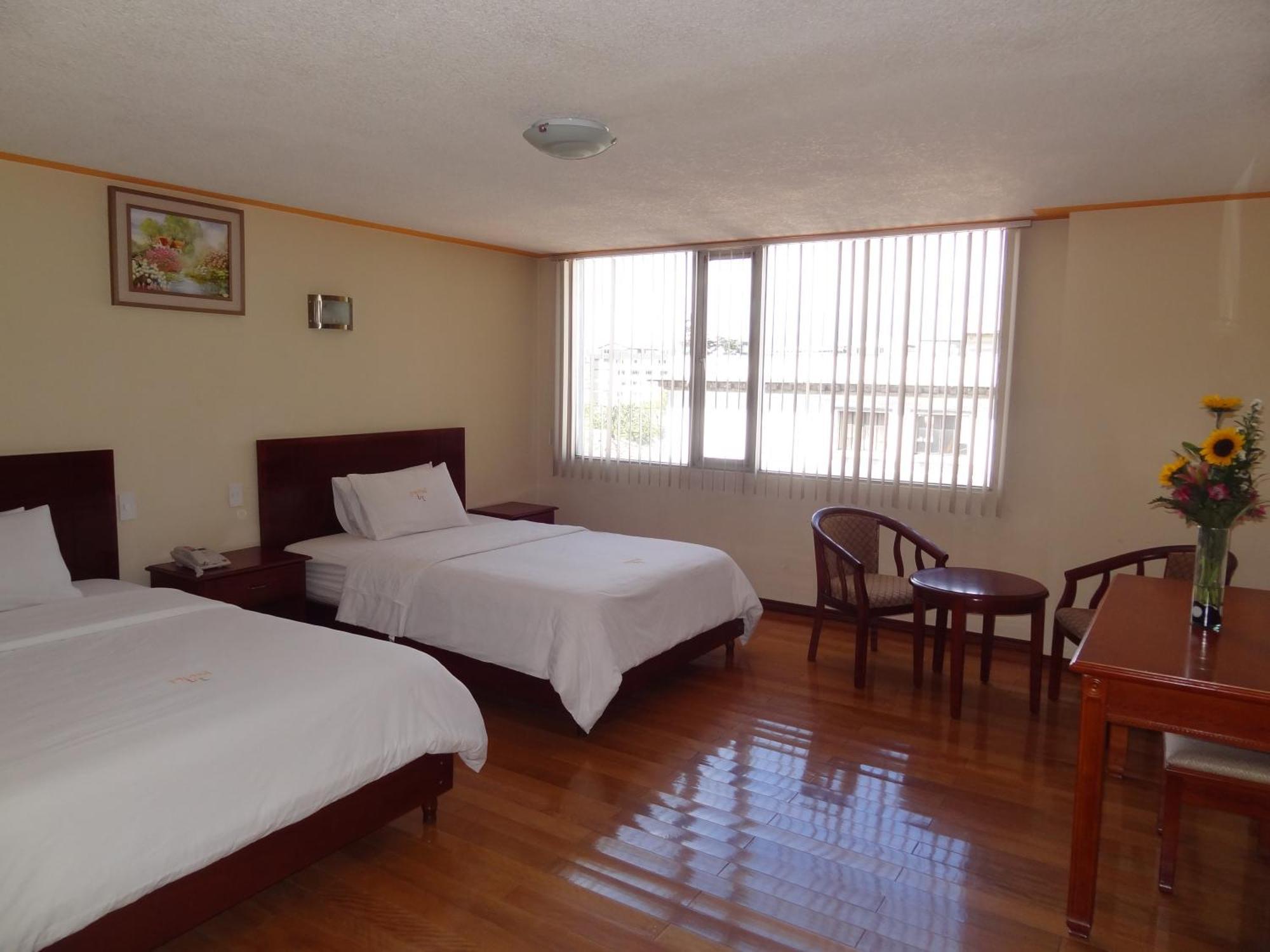 Hotel Lottus 基多 外观 照片