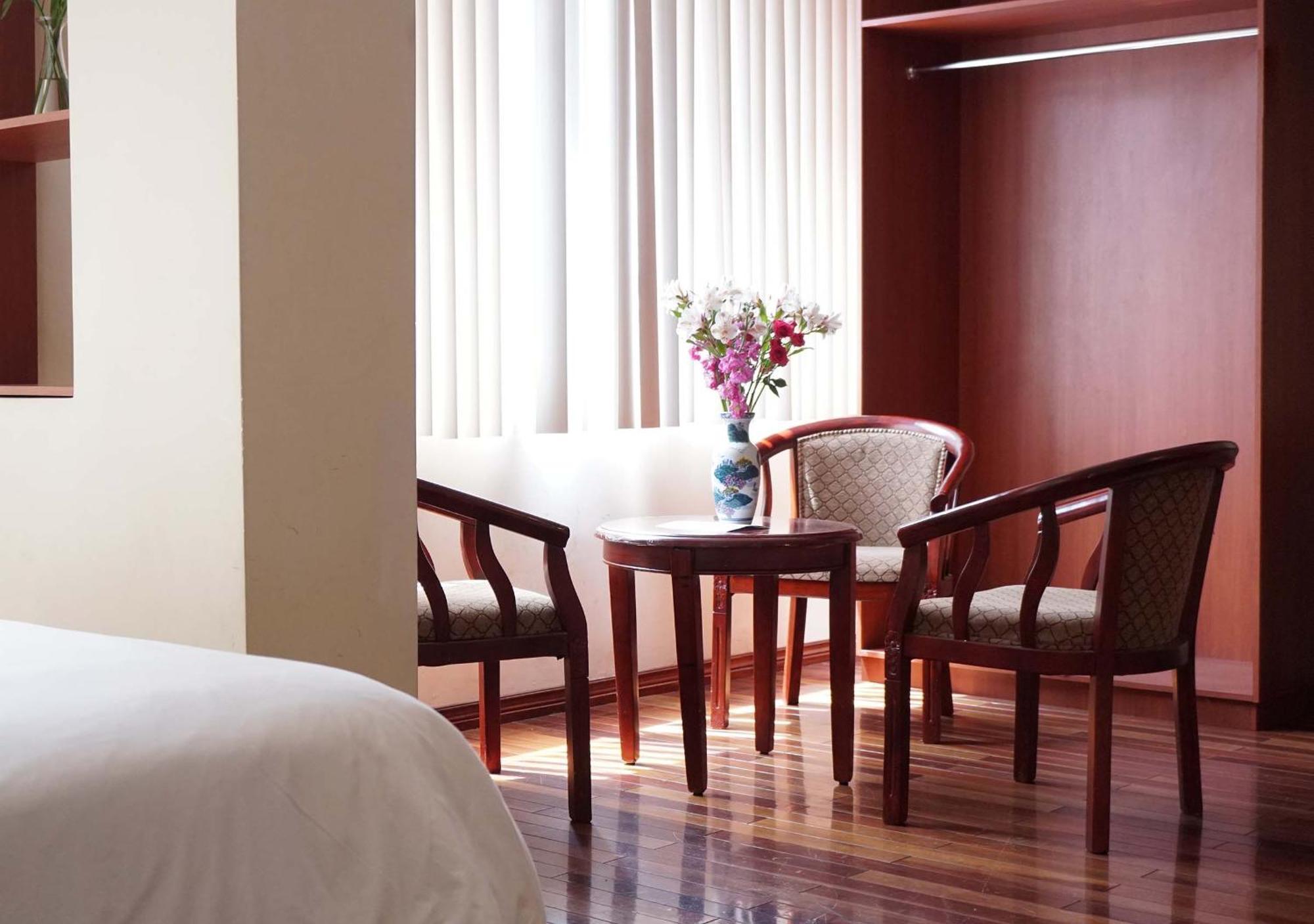 Hotel Lottus 基多 外观 照片