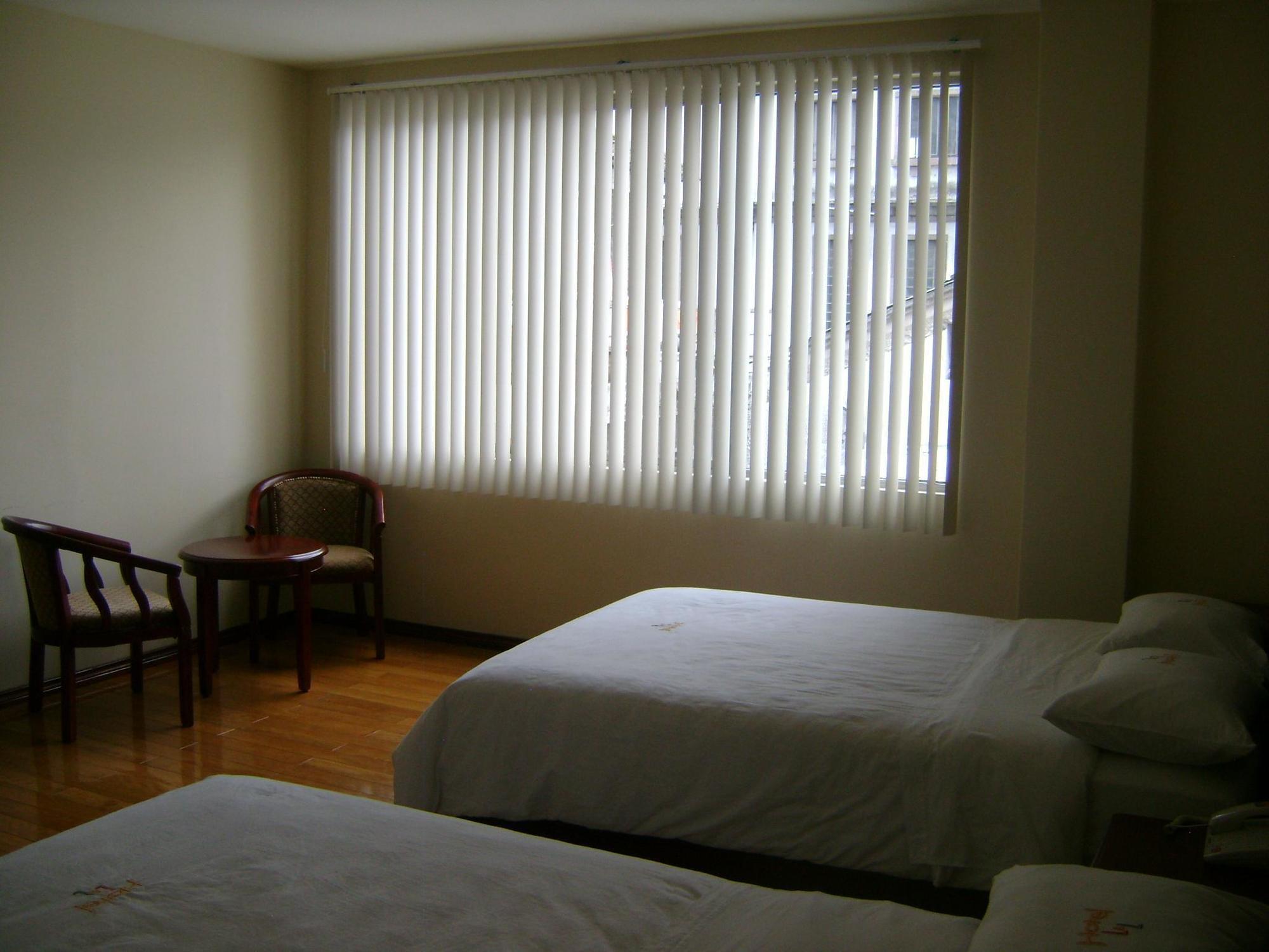 Hotel Lottus 基多 外观 照片