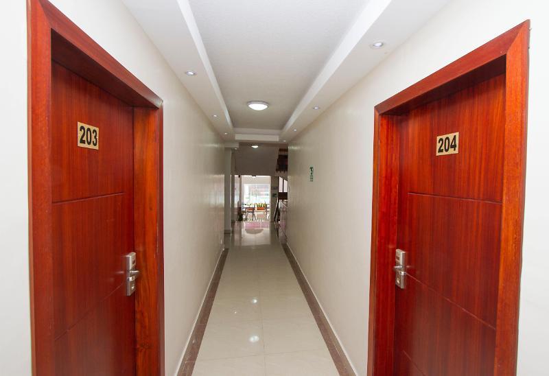 Hotel Lottus 基多 外观 照片